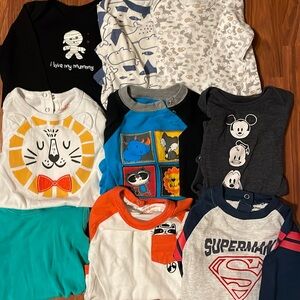6-9 month onesie 9 piece lot.